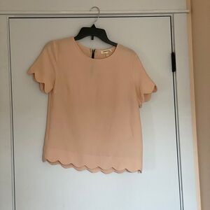 Scalloped Edge Cream Top